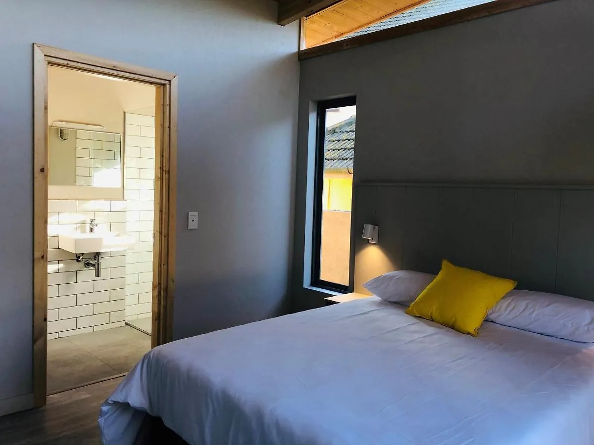 Palm And Pine Cottage Cape Town